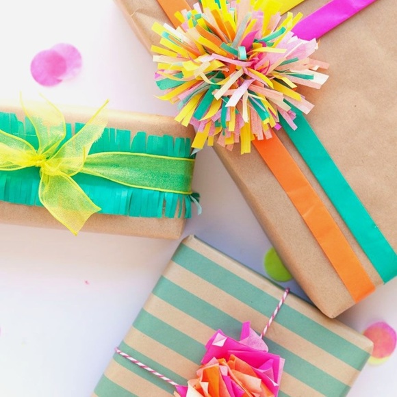 5-STAR MYSTERY GIFT BOXES: Personalized Curated Gift Boxes+Gifted Wrapped - Picture 5 of 16